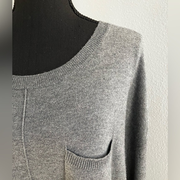 Ellen Tracy grey round neck long sleeve nylon/rayon blend sweater/pullover - Picture 13 of 15